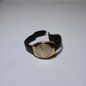 Westclox Men's Swiss Watch 17 jewels Gold Tone Case Mechanical leather band